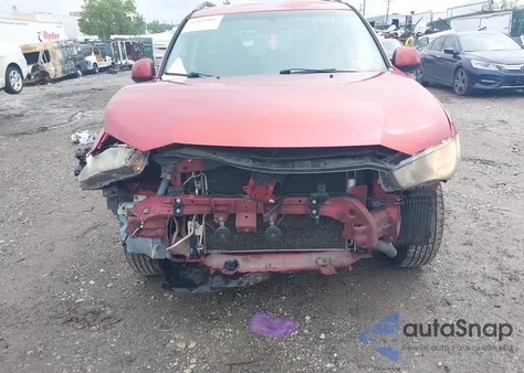 2010 Mitsubishi Outlander Es z USA, uszkodzony, nr VIN JA4AS2AW3AZ009280